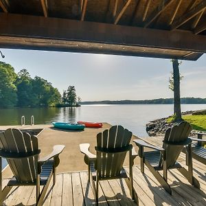 The Hycove Hyco Lake Getaway With Boat Dock! Semora Exterior photo