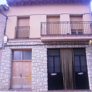 Bar Hostal Torralba De Los Sisones 호텔 Exterior photo