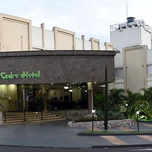 Cedro Hotel 론드리나 Exterior photo