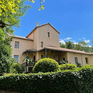 몽트브륀-레-뱅 Landgoed Chateau Des Gipieres Aan De Voet Van De Mont Ventoux 아파트 Exterior photo