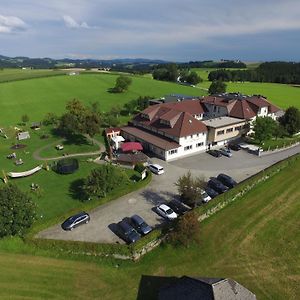 Langs Wirtshaus 호텔 Sankt Ulrich im Mühlkreis Exterior photo