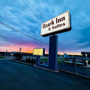 Ozark Inn And Suites 오사지비치 Exterior photo