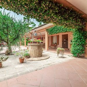 Italian Experience-Villa Rosso Corbezzolo 카라사이 Exterior photo