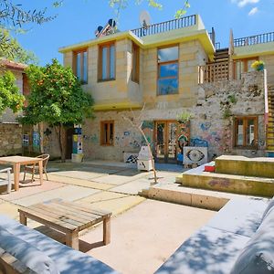 페티예 Uezuemlue Evleri B&B Exterior photo