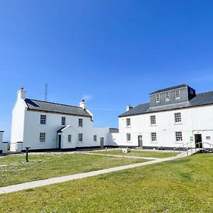 Loop Head Lighthouse Attendant'S Cottage Kilbaha Exterior photo