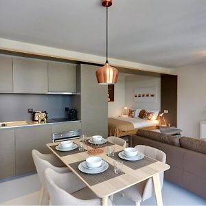 Contemporary Cosy Central Studio In Nyon - Rm8 아파트 Exterior photo