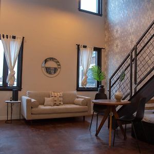Reading Viaduct Loft, City Center, Contactless Check In 필라델피아 Exterior photo