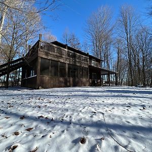 Rock Stalls Lodge Hocking Hills 로건 Exterior photo