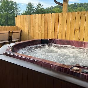 Stay, Play And Relax In Ohiopyle, Pa, Hot Tub, Pool Table, Gap, Arcade Game 파밍턴 Exterior photo