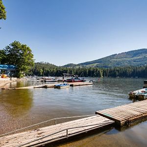 Rathdrum Home With Hot Tub Steps To Beach Access! Exterior photo