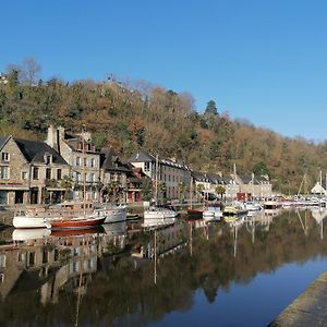 Lanvallay La Tocade Del Arte - Dinan B&B Exterior photo