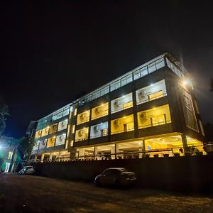 Harmony Palace 호텔 마하발레슈와르 Exterior photo