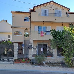 Apartments Kotorac - Radovici 티바트 Exterior photo