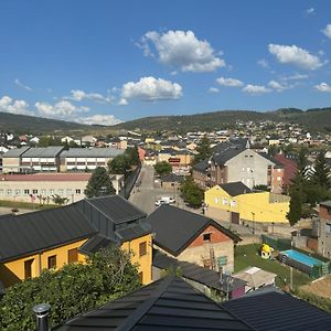 Hostal Pension La Torre 호텔 Fabero Exterior photo