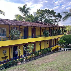 Hotel Pueblito Cafetero 페레이라 Exterior photo