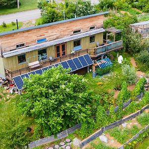 포트네프 Stunning Eco-House At Jardins De Maia 빌라 Exterior photo