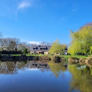 Landévant Le Domaine Des Sources B&B Exterior photo