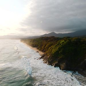 Villa Playa Tayrona, 로스나란조스 Exterior photo