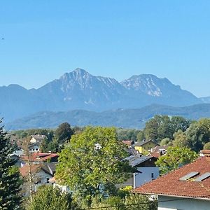 Stylisch, Praktisch, Gut! Apartment With Mountain View! 베르그하임 Exterior photo