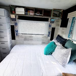 도버 Camper Apt De Sleeps 3 아파트 Exterior photo