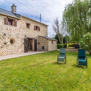 Tuffalun Gite De Charme Avec Jardin, Proche De Doue-En-Anjou, Ideal Pour Famille Ou Amis! - Fr-1-622-10 빌라 Exterior photo