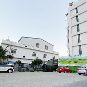 Wind Natural Parent-Child Inn 후리 Exterior photo