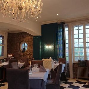 Logis Hotel Restaurant L'Auberge Normande 캐런탱 Exterior photo