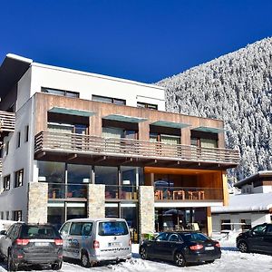 Bed & Breakfast Hotel Nives 솔다 Exterior photo