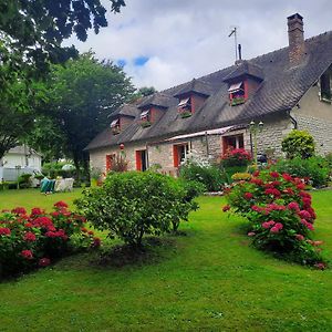 Cauge Chambre D Hote Les Bosquets B&B Exterior photo