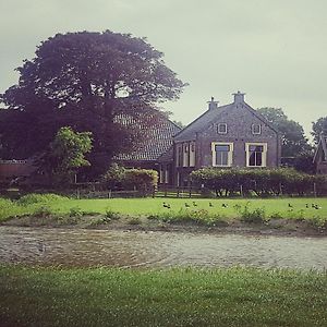 Wommels Charming House In Easterlittens On A Frisian Farm 빌라 Exterior photo