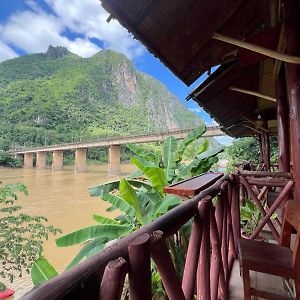 Yensabai Bungalow River View 호텔 Nongkhiaw Exterior photo