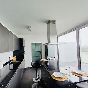 2 Bedrooms Penthouse In Center W Terrace&Parking 에스페랑주 Exterior photo