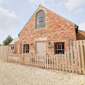 Hunters Lodge At Wildersley Farm 벨퍼 Exterior photo