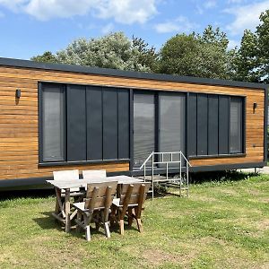 Tiny House Two-Person 호텔 Lathum Exterior photo