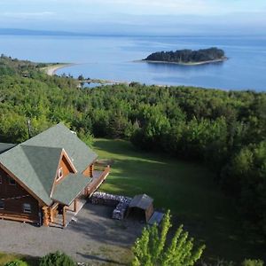 St. Peter's Privacy @ Bras D'Or Lake Eagle House Chalet 빌라 Exterior photo