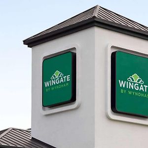 Wingate Salisbury 호텔 Exterior photo