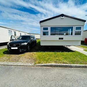 The Elms, 6 Sleeper Trecco Bay Luxury Caravan Park 호텔 Newton  Exterior photo