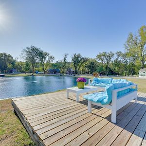 Cabin With Trail And Pond Access In Steamboat Rock! 아파트 Exterior photo