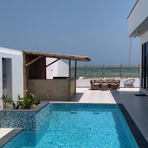 Acacia Beach Villa 알 샤르퀴야 Exterior photo