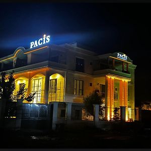 Pacis 호텔 하타이 Exterior photo