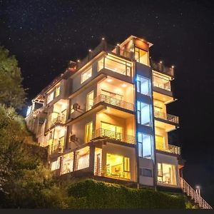 카사울리 우드 스톡 B&B Exterior photo