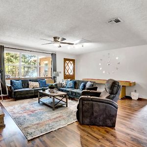 Eustis Bnb Hyperion - 4Br Pet-Friendly Retreat W Firepit 빌라 Exterior photo