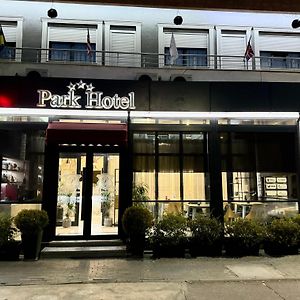 Park Hotel 티라나 Exterior photo