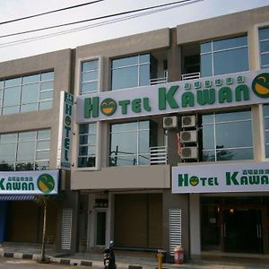 Hotel Kawan 캄파르 Exterior photo