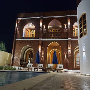 Golden Land Retreat Centre 호텔 Ezbet Abu Habashi Exterior photo