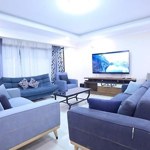 Harbon Haven 3Br Apartment 나쿠루 Exterior photo