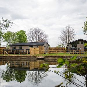 Lee Valley 호텔 호데스던 Exterior photo