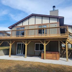 HOT TUB! Fishermans lake house retreat 폰툰비치 Exterior photo