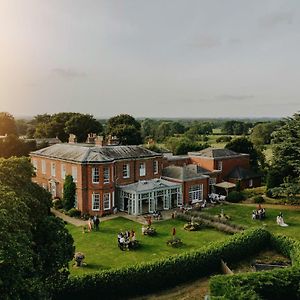 Dovecliff Hall Hotel 버튼온트렌트 Exterior photo