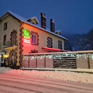 Hotel Restaurant Du Haut Du Roc Basse-sur-le-Rupt Exterior photo